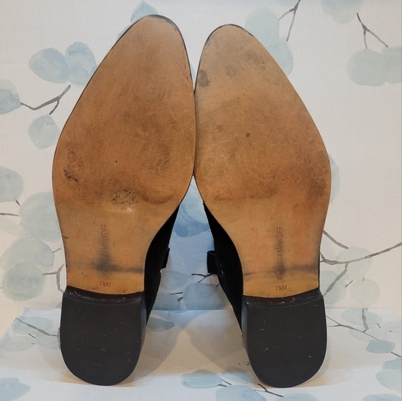 Rebecca Minkoff Jenni Suede Pointed Toe Booties 7.5M - Picture 2 of 10
